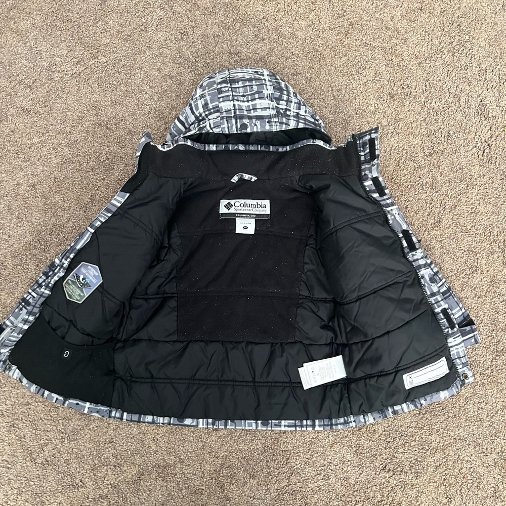 Columbia Jacket - Picture 6 of 7